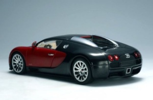 AutoArt Bugatti EB 16.4 Veyron (Frankfurt 2001)