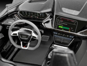 Revell Modell Set Audi e-tron GT easy-click-System